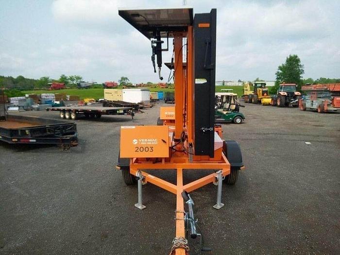 Used 2019 VER-MAC PCMS-320 digital sign trailer as new $12,995