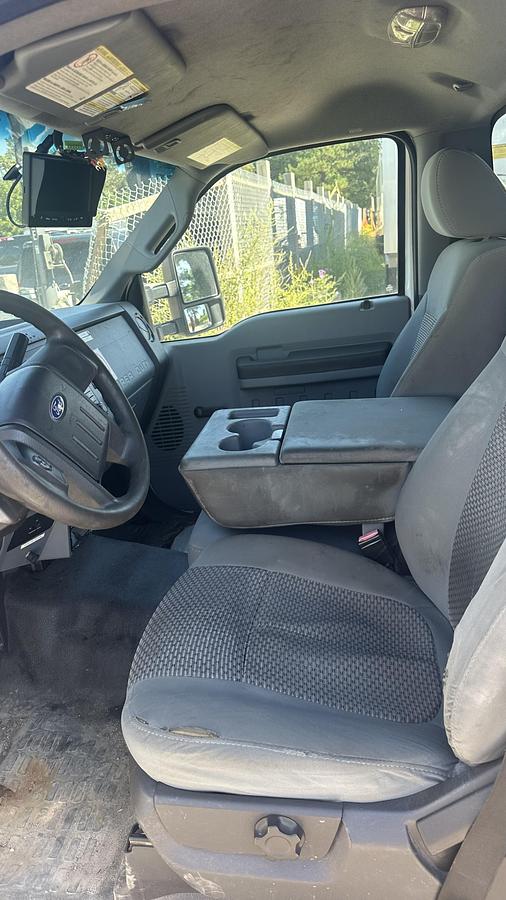 Used 2011 FORD F350 SUPER DUTY Service Truck