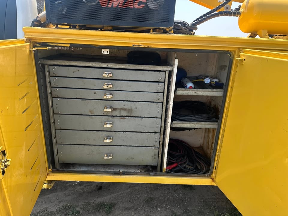 Used 2017 Ford F550 XL, 4 x 4 Service Truck crane generator, air compressor