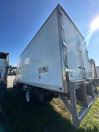 Used 2013 International 4300 21’ Reefer thermoking auto