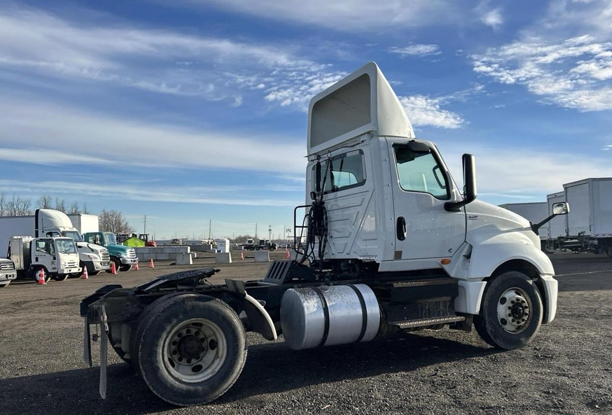 Used 2020 International LT625 4x2 S/A Day Cab Truck Tractor