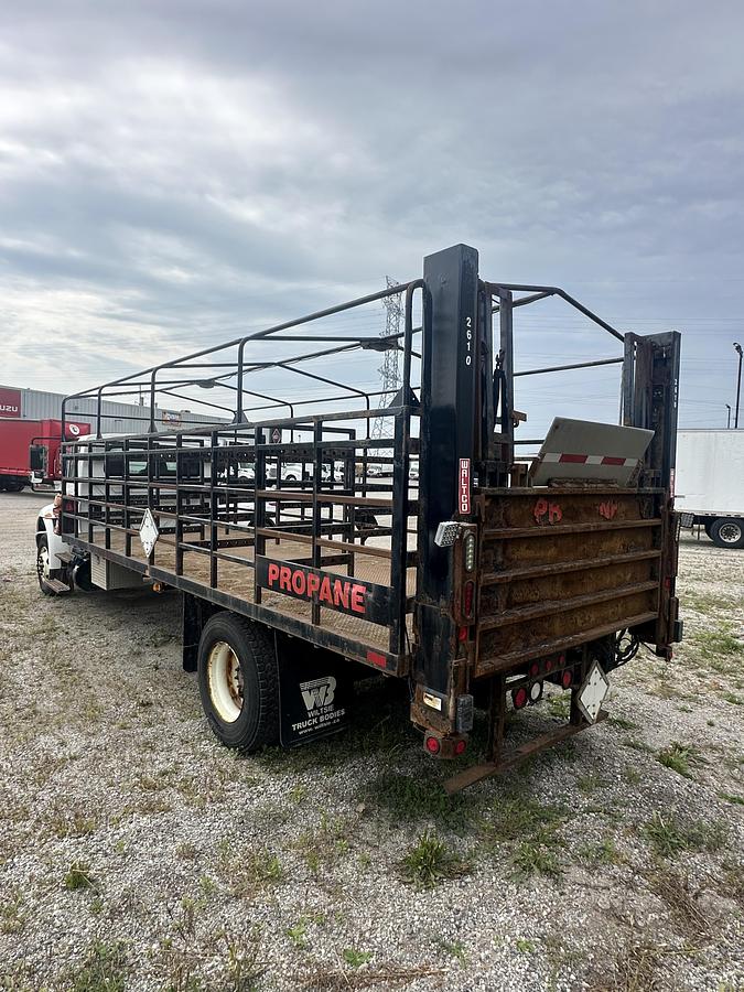 Used 2016 International 4300 series air brake