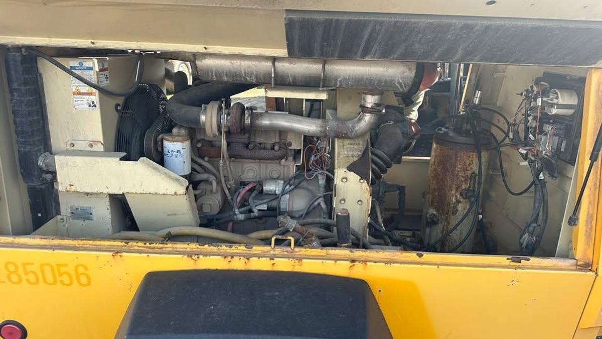 Used 2007 Ingersoll Rand p185wjd compressor