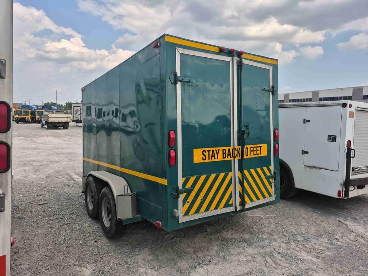 Used 1997 OTC Enclosed Trailer tandem axle