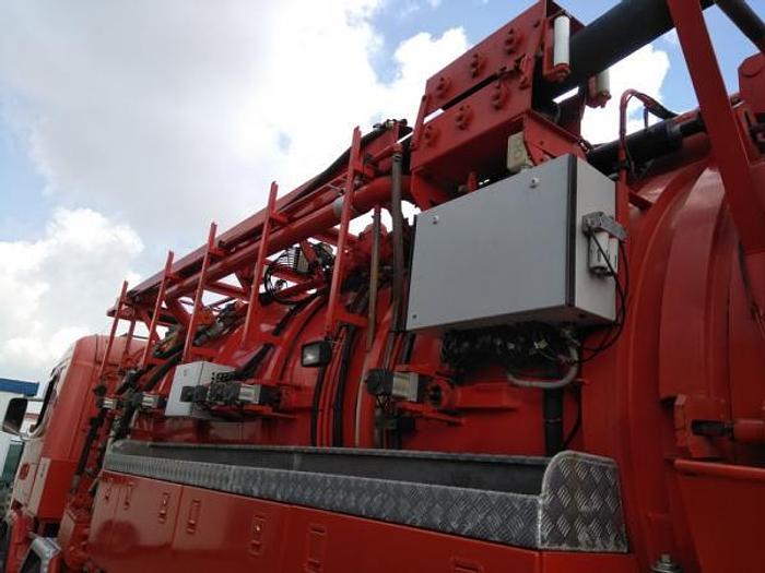 Gebruikt 2004 SCANIA + Helmers recycler 164 G