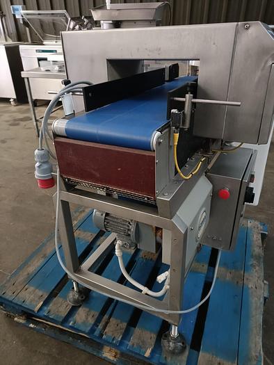 Used Loma Systems IQ metal detector