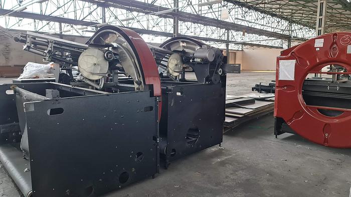 Usato Piste da BOWLING complete e BILIARDI -  in ottimo stato