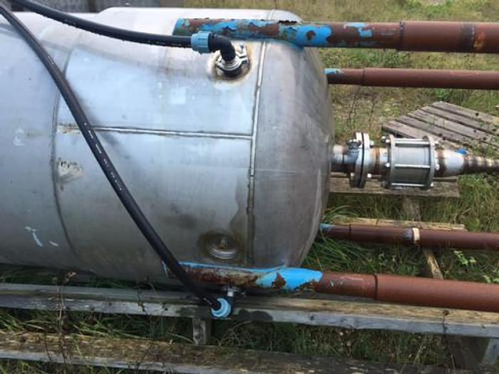Brugt 1600 liters rustfri tank med varmekappe