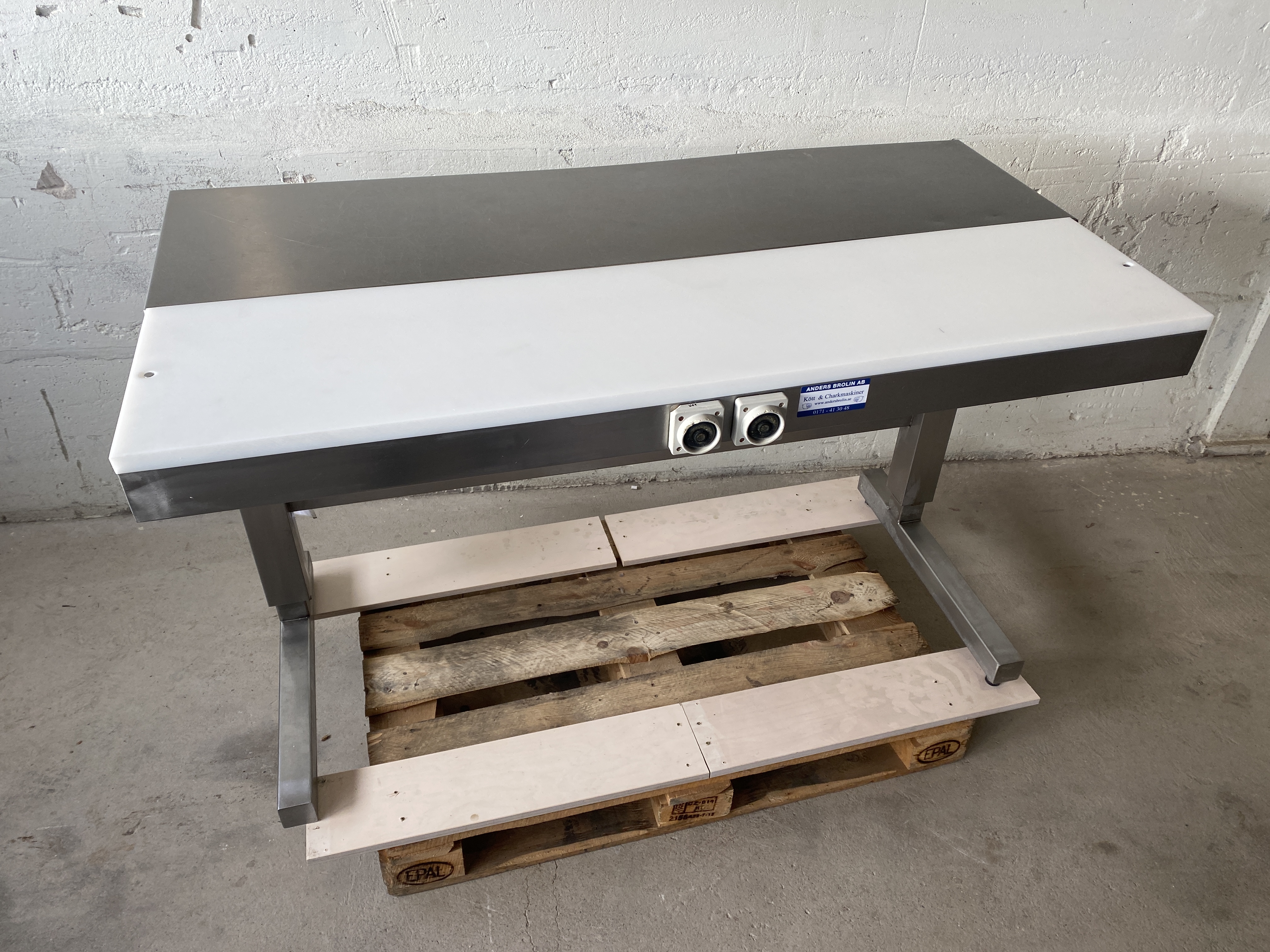 Begagnad Styckbord 150x76cm