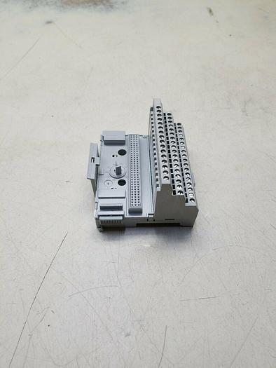 Used Allen-Bradley Flex I/O Output Module 1794-TB3