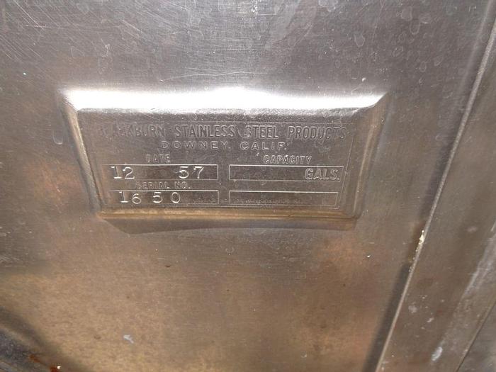 Used Tank, 1,000 Gallon, S/st, Jkt, Agit, Dairy, Horizontal #S743094