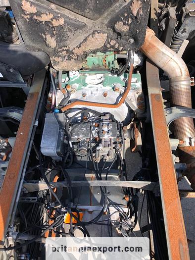 Used 2005 VOLVO FM12 380 8X2 chassis cab