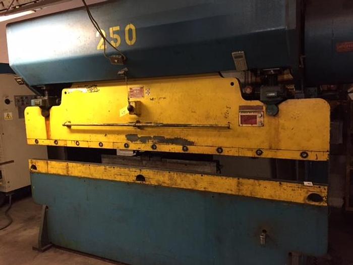 Used 90 TON CHICAGO D & K MECHANICAL PRESS BRAKE