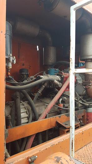 Used 2002 WELCAN 4 Axle Carrier Style Oilfield Pump / Kill Truck