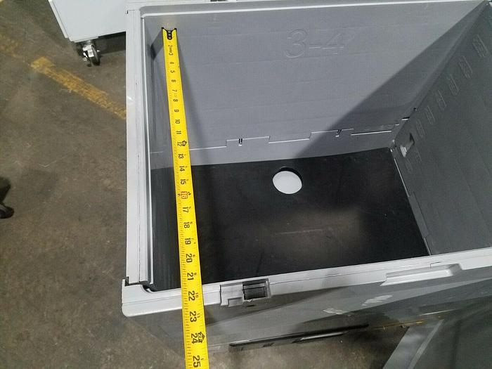 Used STD Plastic Pallet tanks Folding Sides Heavy Duty gaylord boxes with covers