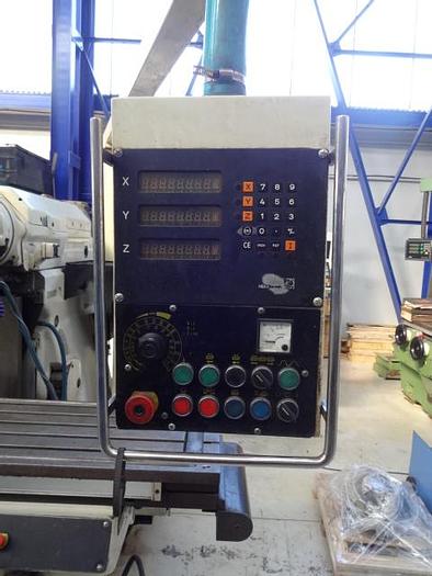 Utilisé Fraiseuse universelle Huron type MU6