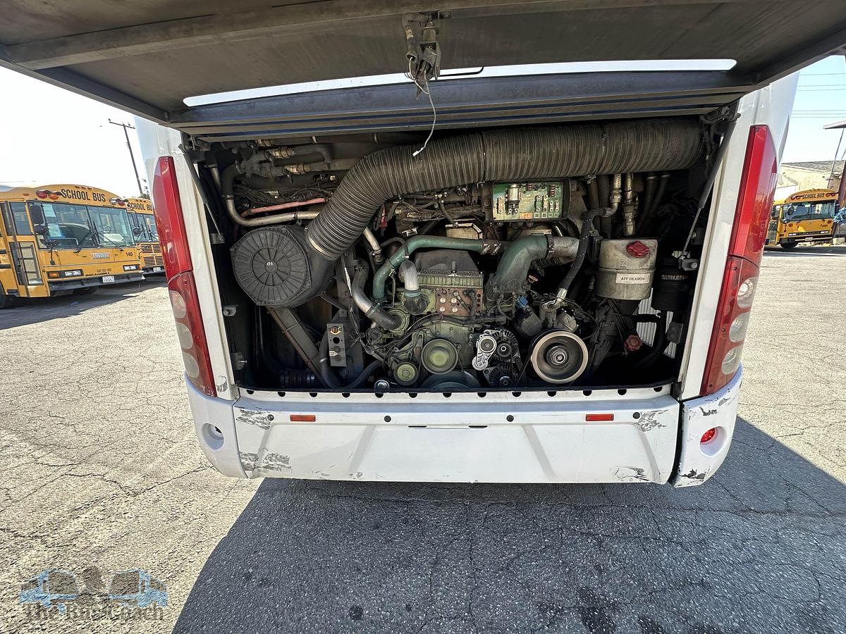 Used 2015 VOLVO 9700