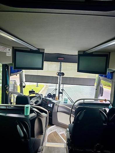 Used 2023 VAN HOOL CX45