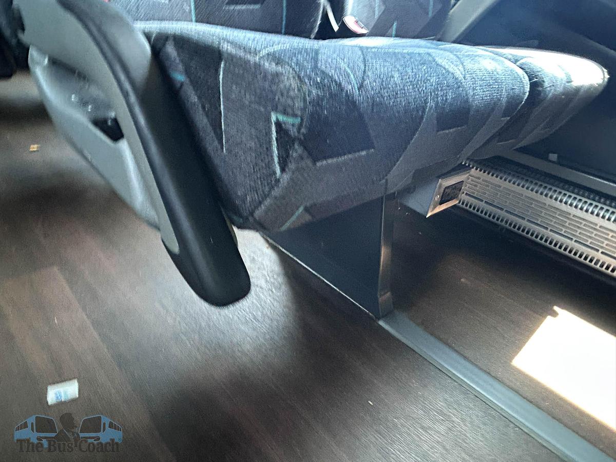 Used VAN HOOL J4500