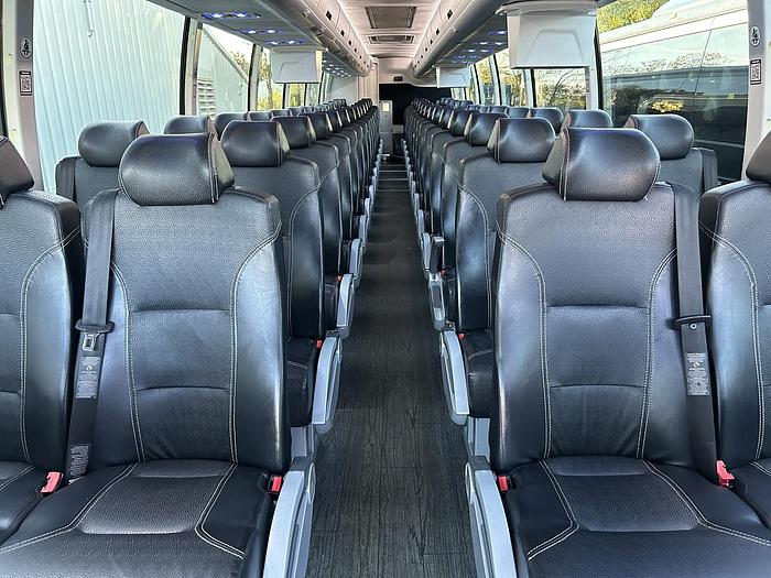 Used 2018 VOLVO 9700