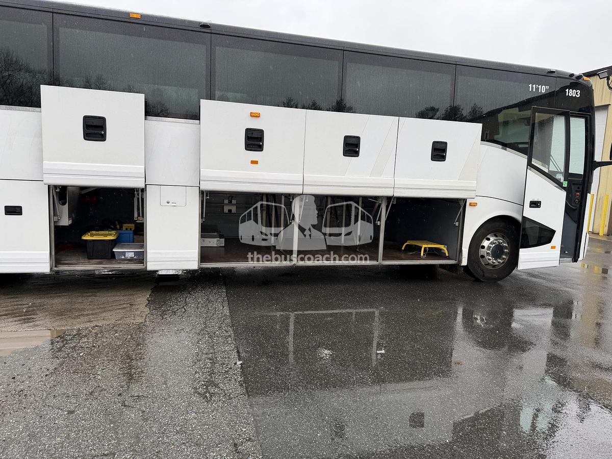Used 2018 VAN HOOL CX45