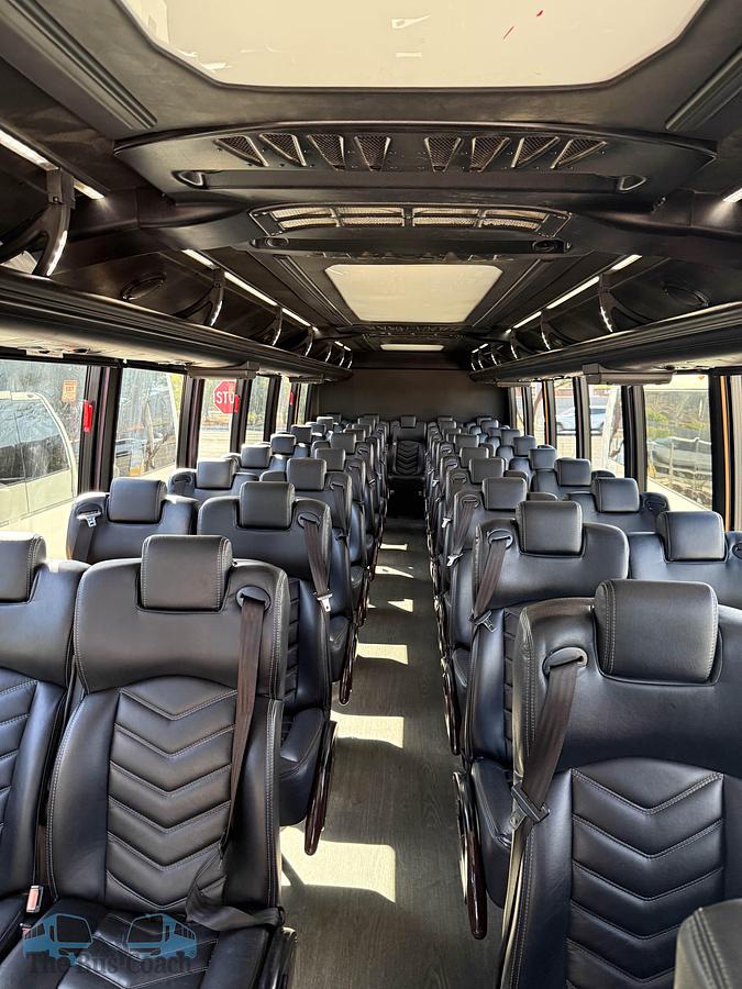 Used 2018 FREIGHTLINER EG40