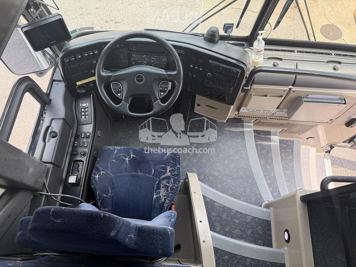 Used PREVOST H3-45
