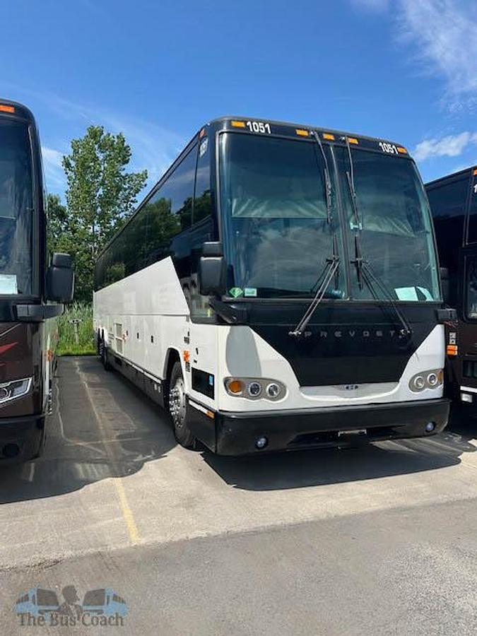 Used 2005 PREVOST H3-45