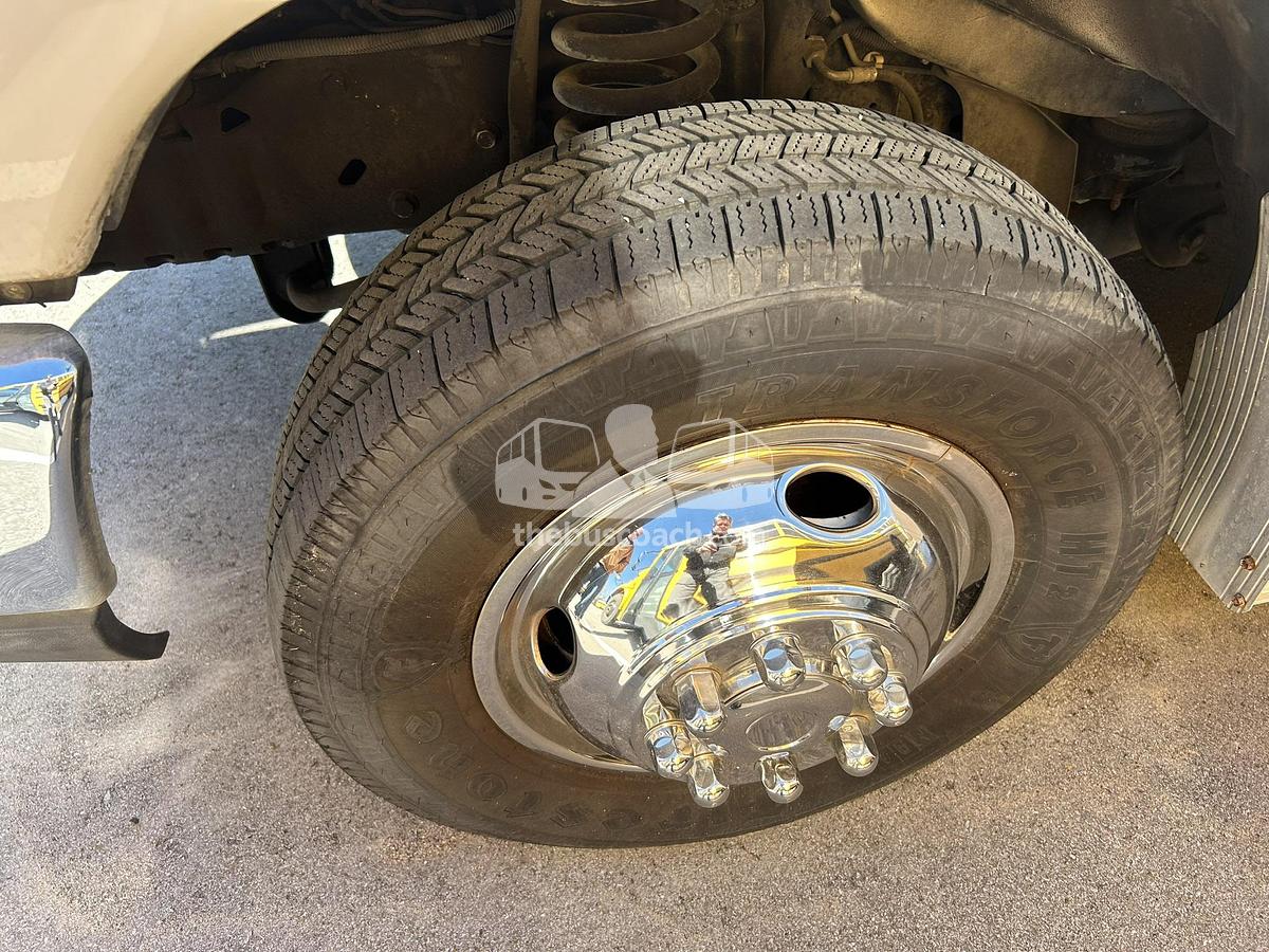 Used 2014 FORD E-450