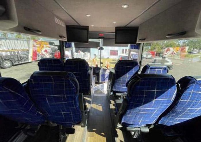 Used 2017 VAN HOOL CX45