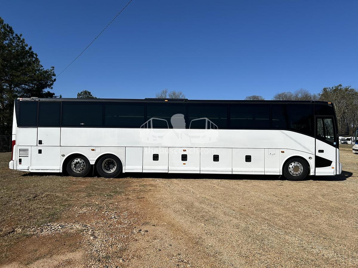 Used 2016 VAN HOOL CX45