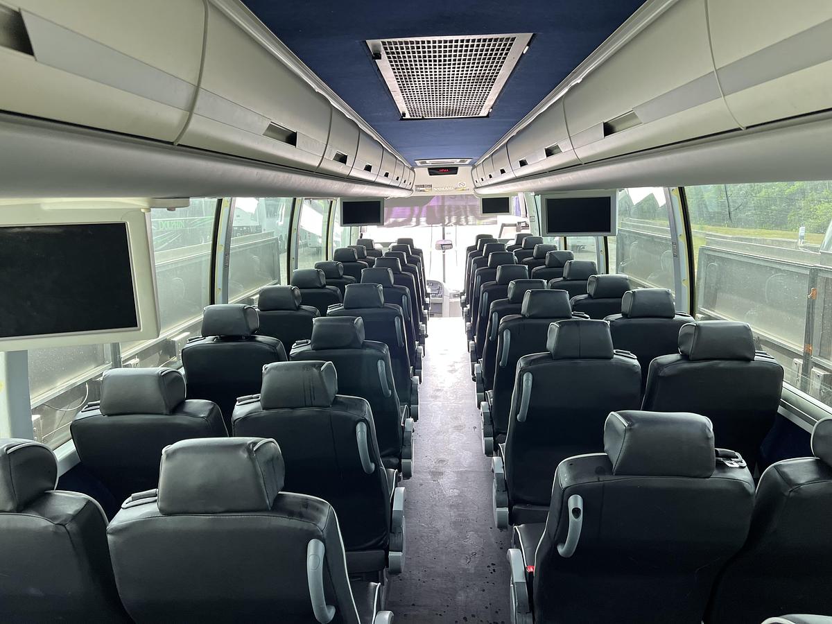 Used 2017 VOLVO 9700