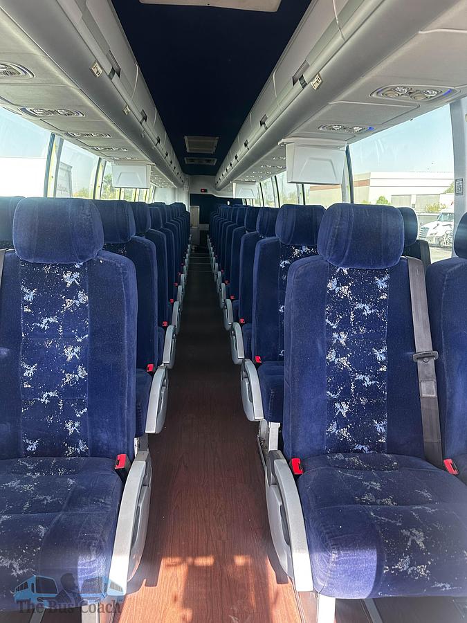 Used 2015 VOLVO 9700