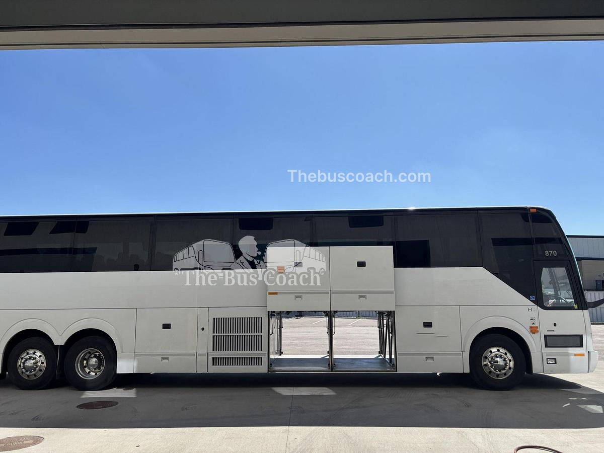 Used 2019 PREVOST H3-45
