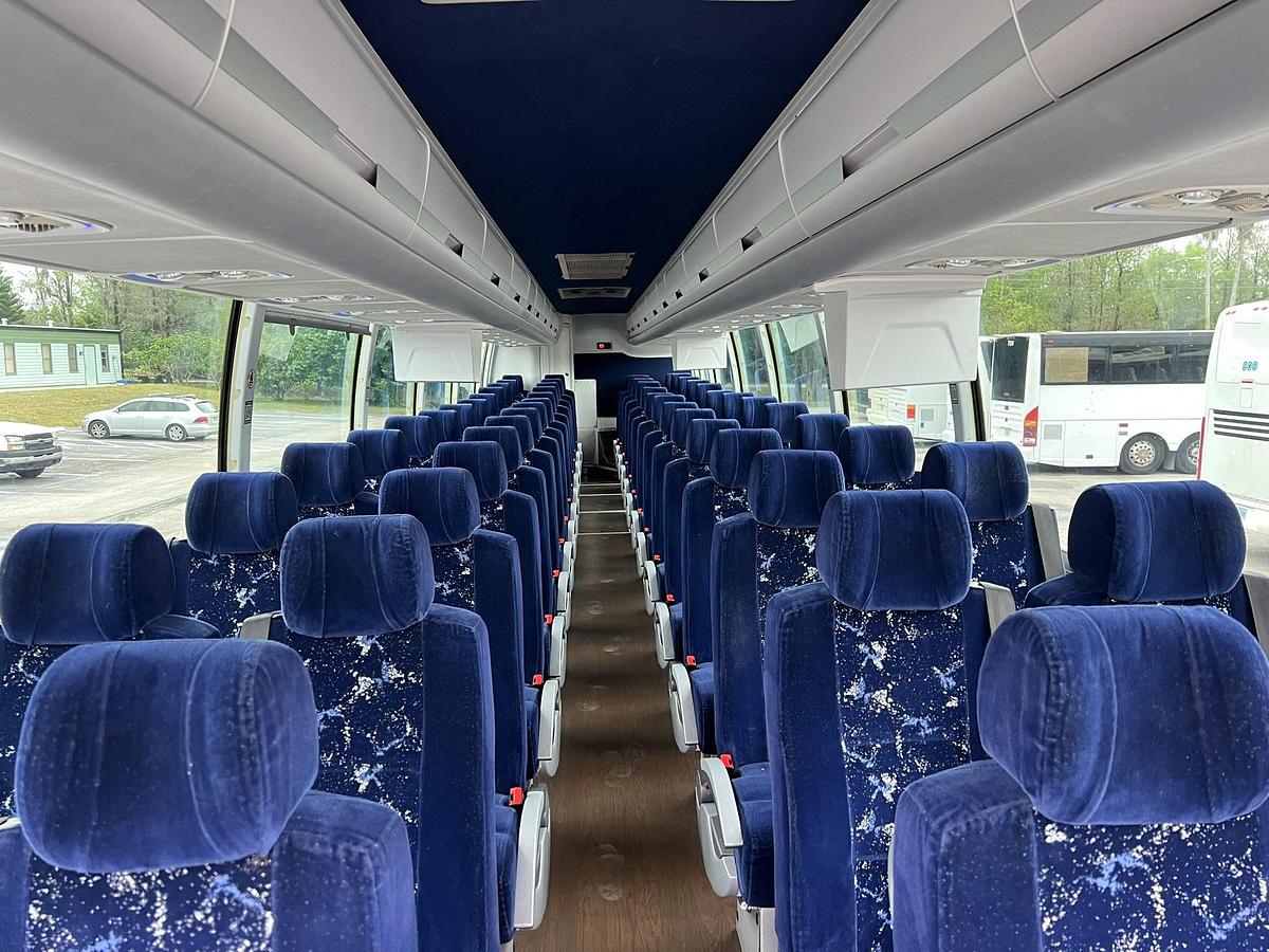 Used 2016 VOLVO 9700