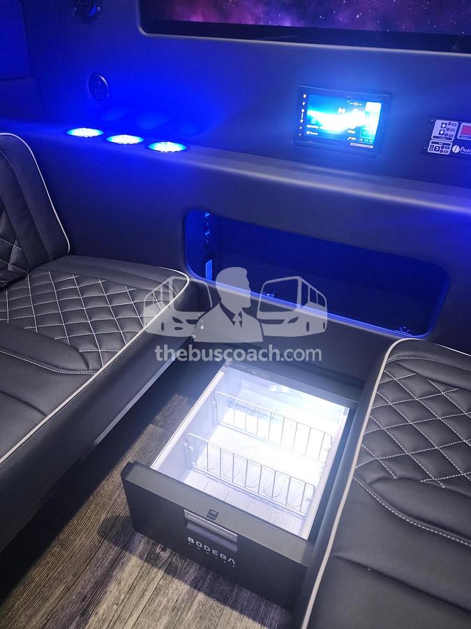 2026 Mercedes Benz 3500 Ext Family