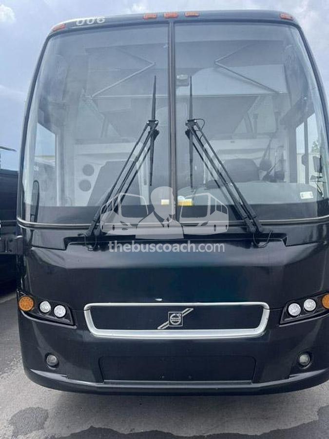 Used 2019 VOLVO 9700