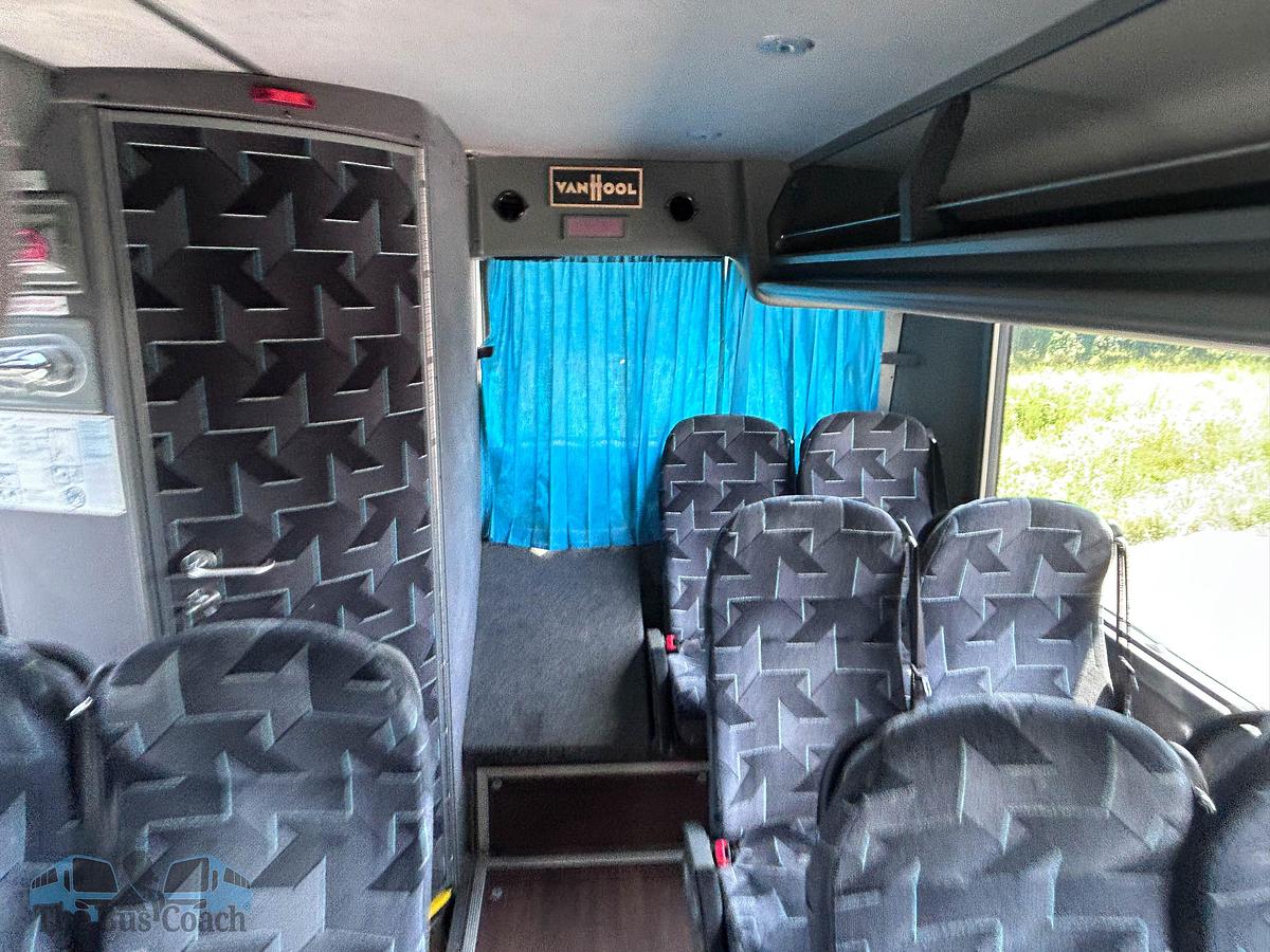 Used VAN HOOL J4500