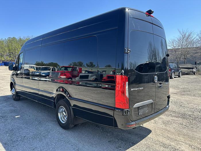 Used 2023 MERCEDES BENZ Sprinter 3500XD
