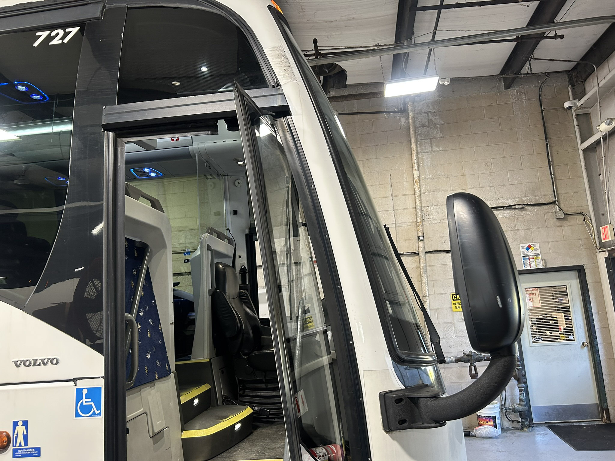 Used 2019 VOLVO 9700 ADA