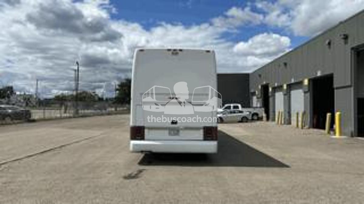 Used 2012 VAN HOOL T2145