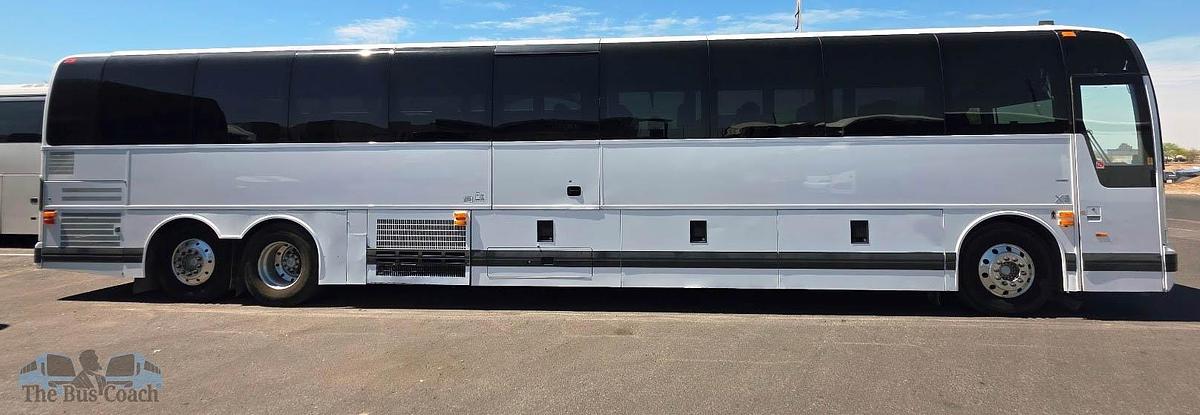 Used PREVOST X3-45 ADA