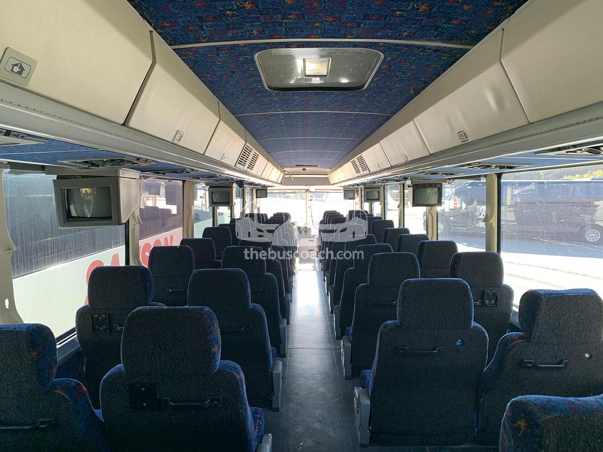 Used 2003 MCI D4500