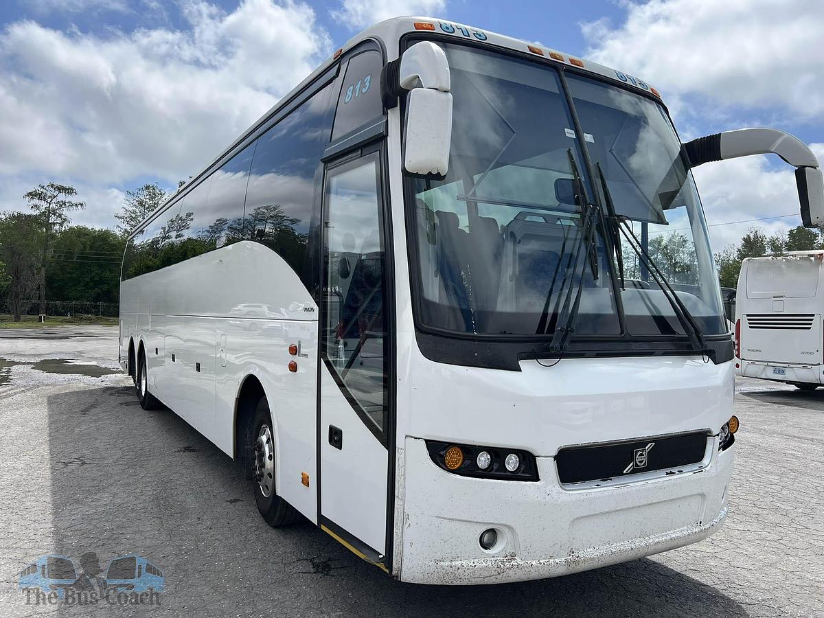 Used 2013 VOLVO 9700