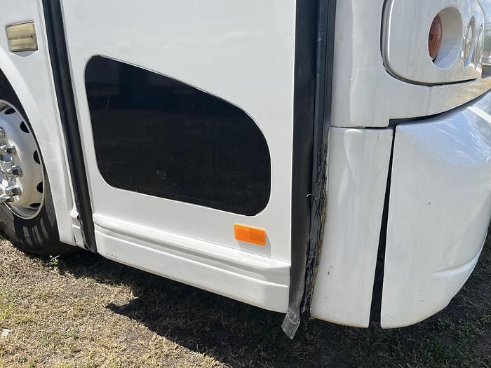 Used 2006 VAN HOOL C2045