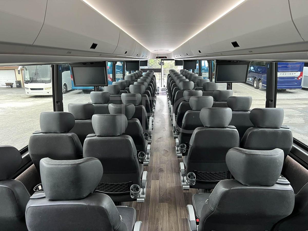 Used 2024 PREVOST H3-45