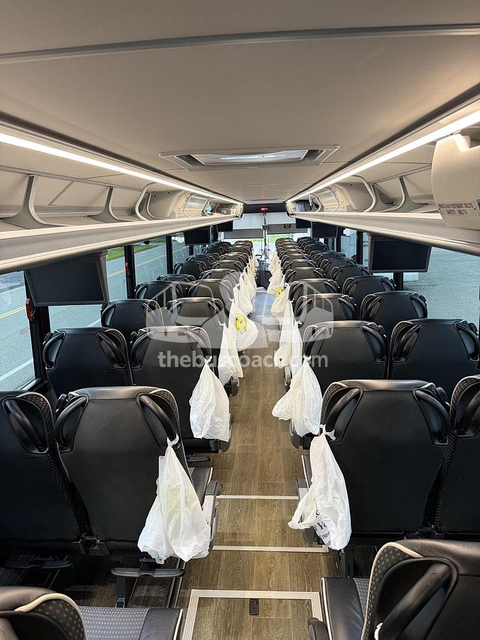 Used 2024 VAN HOOL CX45