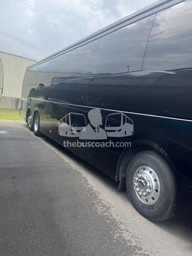 Used 2019 VOLVO 9700