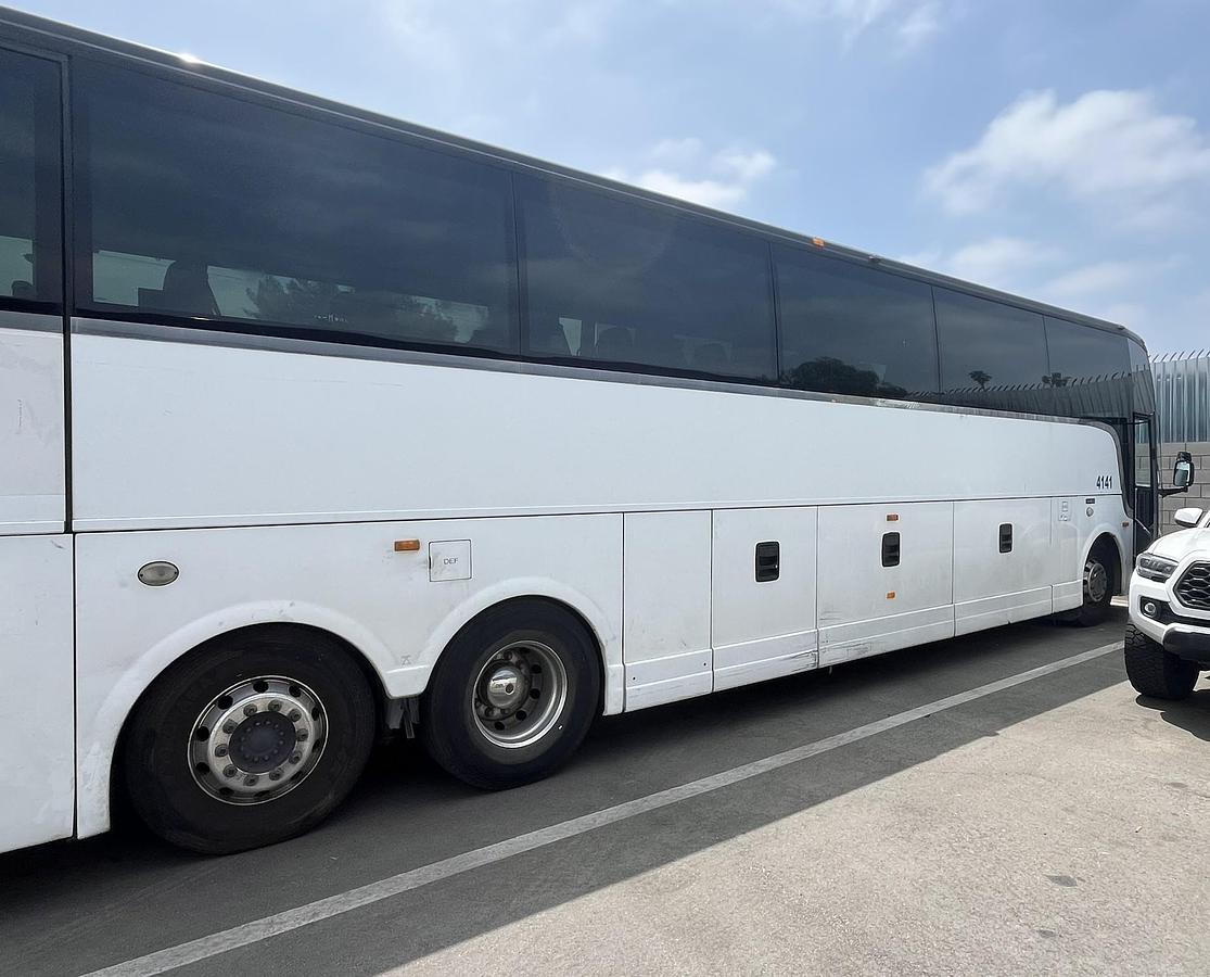 Used 2015 VAN HOOL TX45