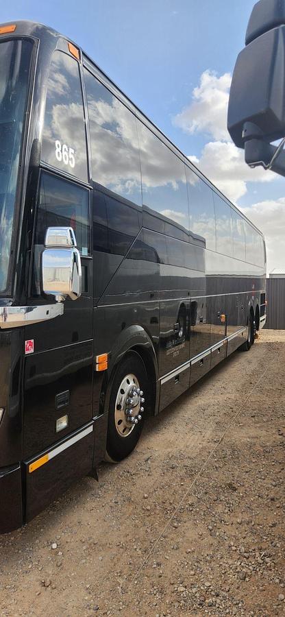 Used 2015 PREVOST H3-45